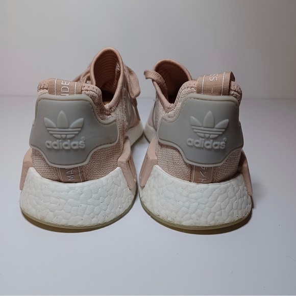 Adidas NMD R1 Chalk Pearl Pink Salmon Running Shoe Womens Size 10.5 (53 Box 7) - Picture 8 of 9